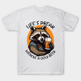 raccoon drinking beer T-Shirt